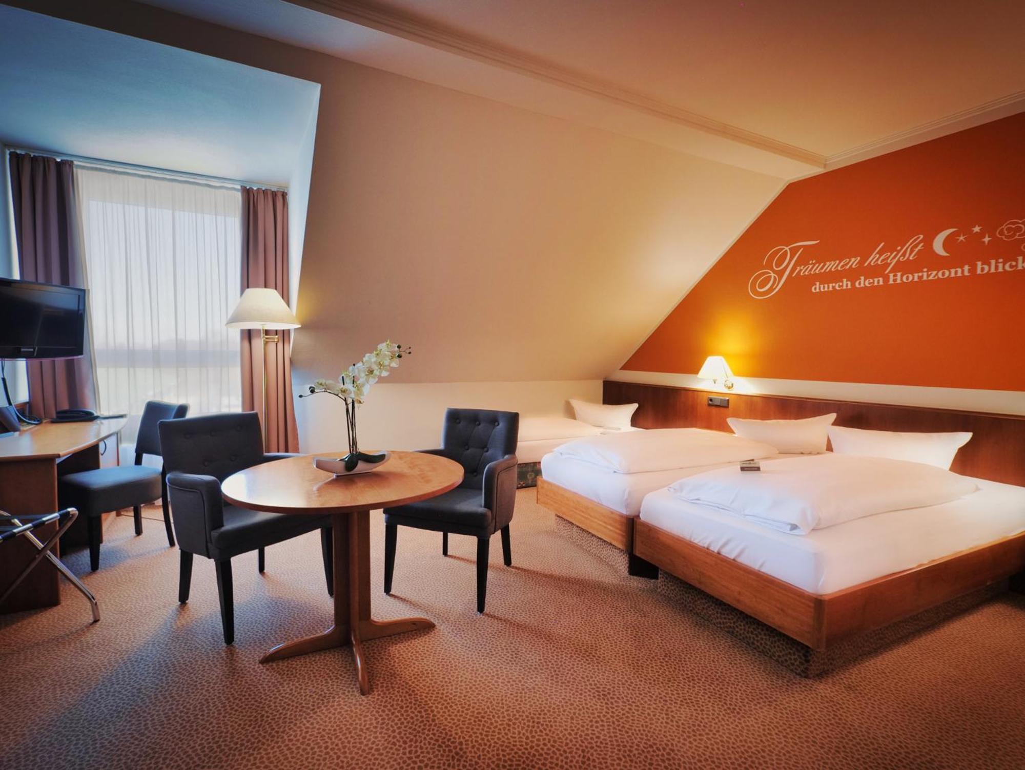 Hotel Sportwelt ラーデベルク エクステリア 写真