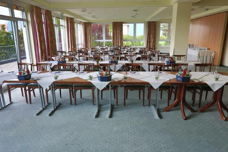 Hotel Sportwelt ラーデベルク エクステリア 写真